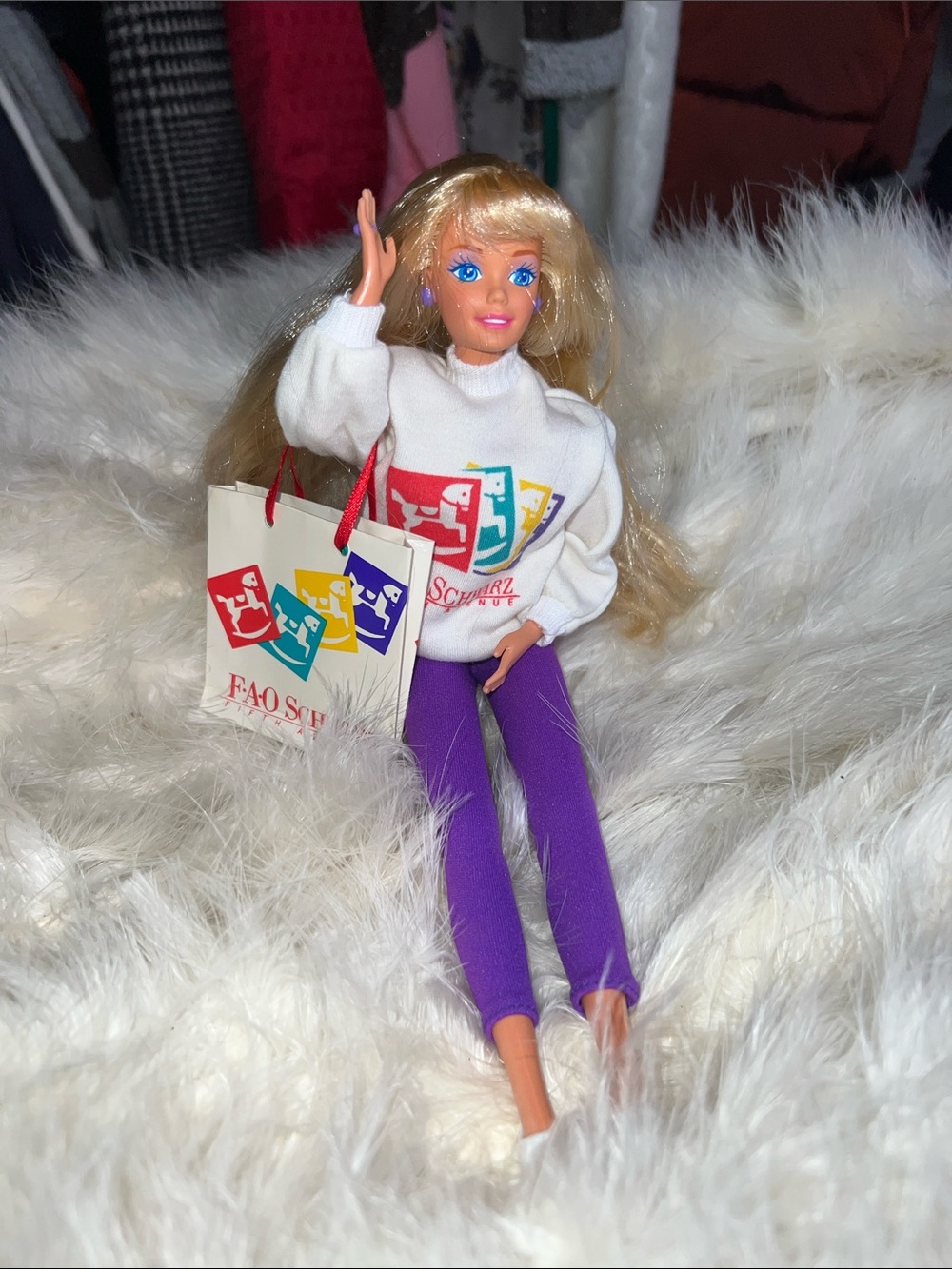 Mattel Vintage FAO Schwarz Blonde Saks Fifth Avenue Shopping Spree Barbie Doll
